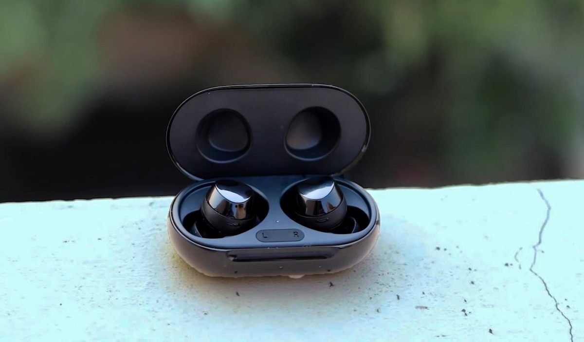 samsung galaxy buds plus vs sennheiser momentum true wireless