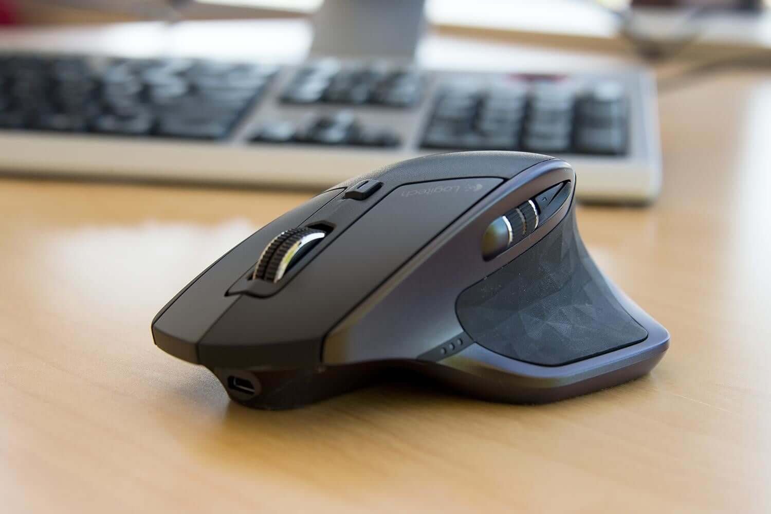 logitech-mx-master- 1 (1)