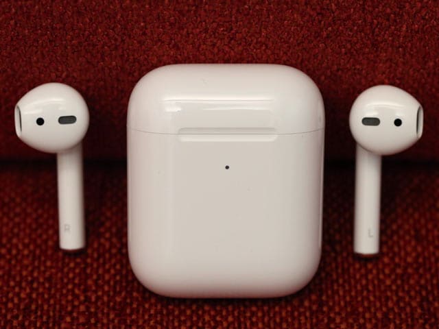 9.1 Apple Airpods 2 2
