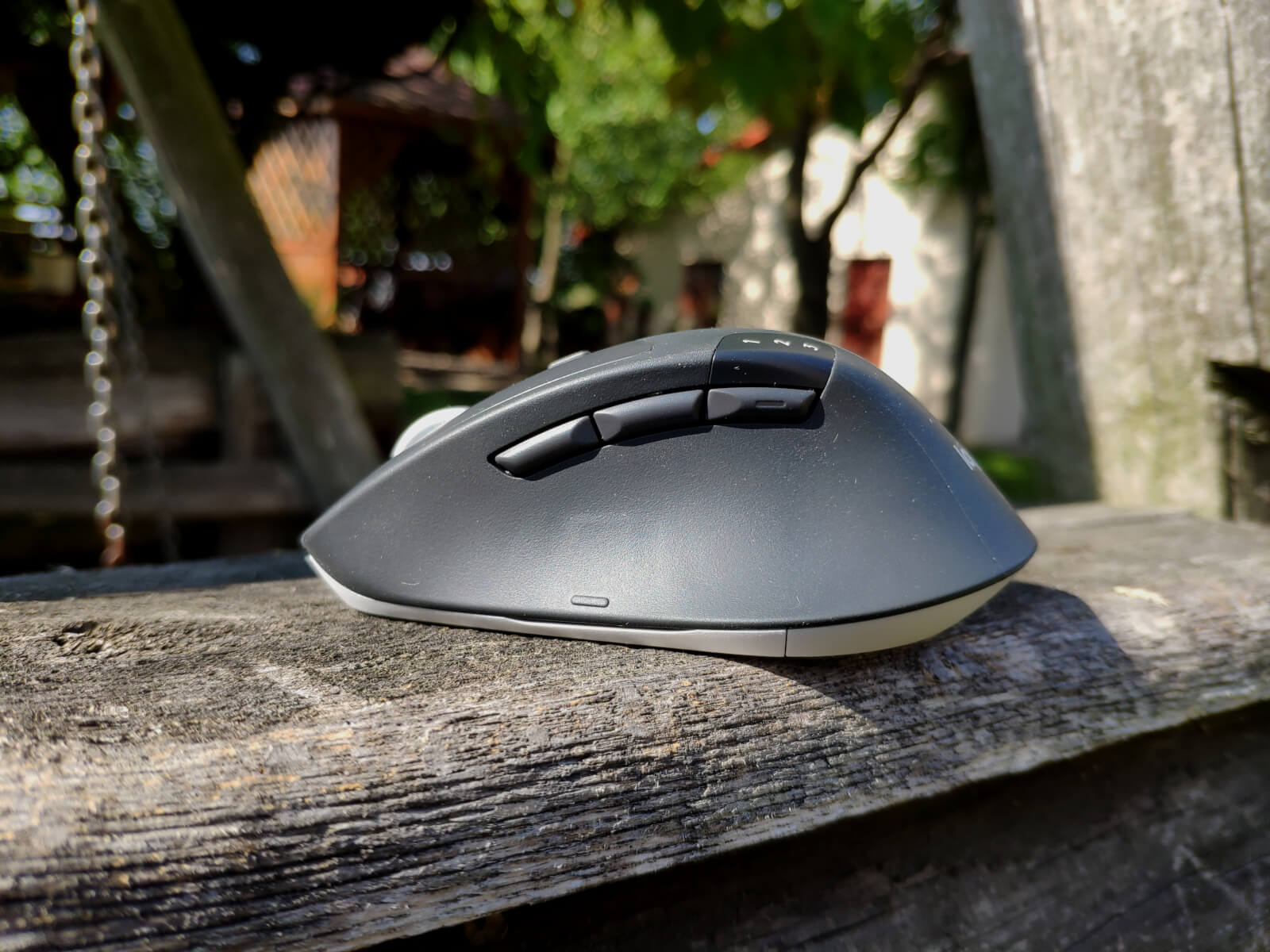 Logitech MX Anywhere 2S vs M720 Triathlon Mouse: Which is Best Mobile