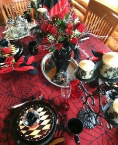 30 Red and Black Halloween Decorations Ideas - 30 Red and Black ...